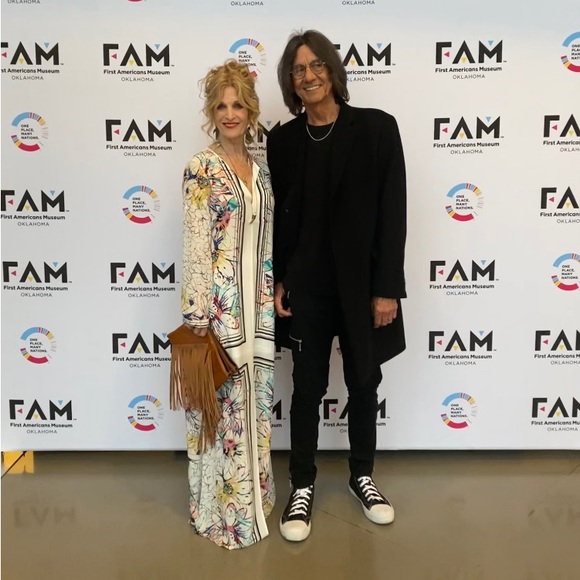 My name is Kathy! Like this listing to bookmark😉 - Picture 2 of 9